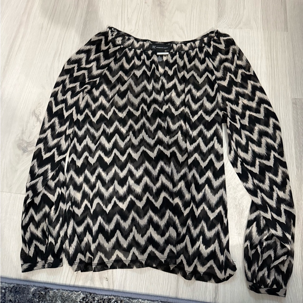 INC International Concepts Black and White Graphic Blouse